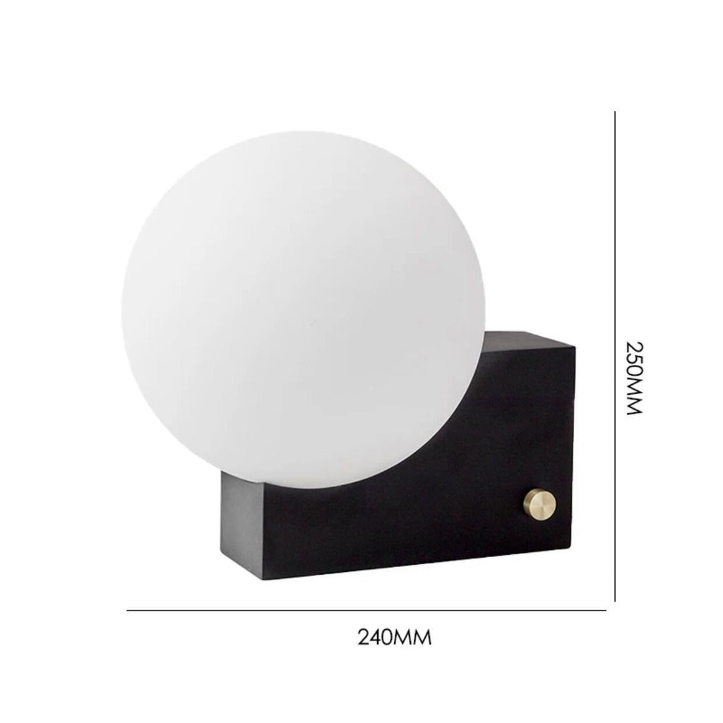 Wall-mounted lamp with dimensions indicated on a white background